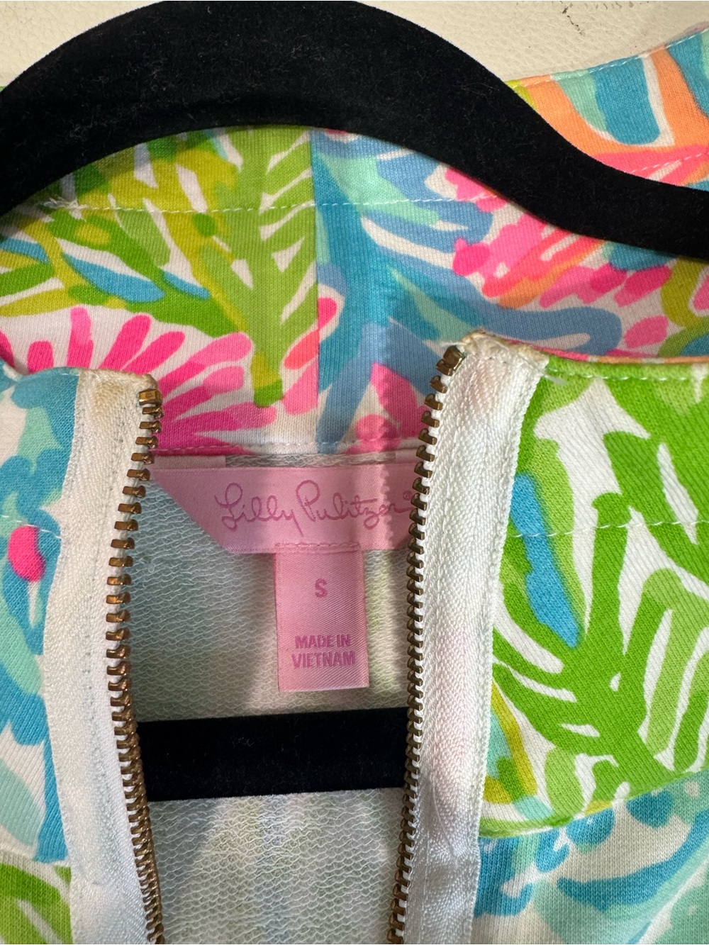0003 Lilly Pulitzer Pink Turquoise Lime Green Zip Pullover - Picture 3 of 5